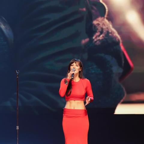 بينار دينيز - صورة من قناة Kanal D التركية