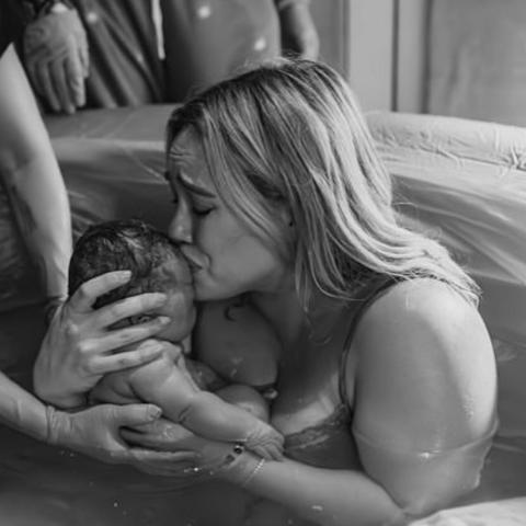 هيلاري داف - إنستغرام