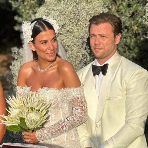 تولغا ساريتاش وزينب مايروك