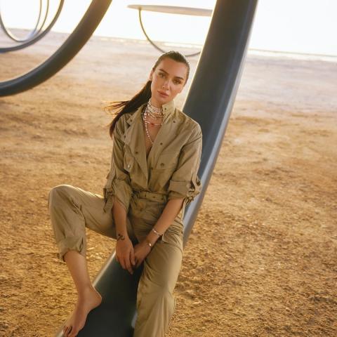 برجي أكلاي من جلسة تصوير  مجلة ALEM