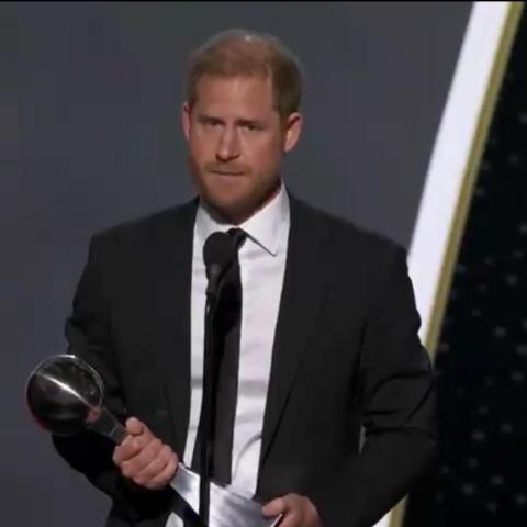 الأمير هاري - إكس