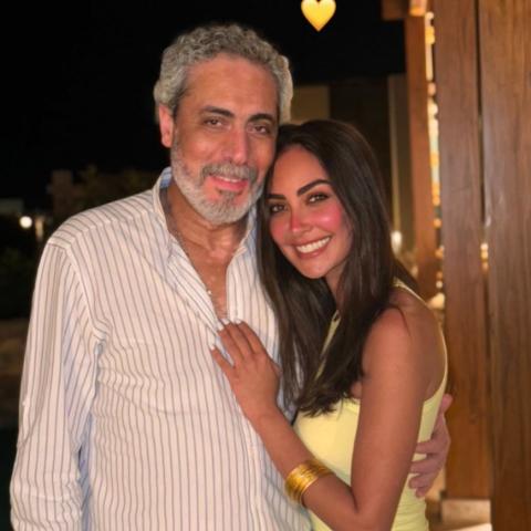 نور الغندور برفقة والدها - صورة من انستقرام