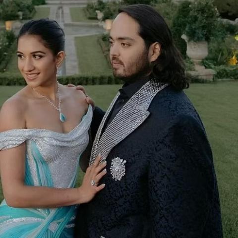 أنانت أمباني و راديكا ميرشانت - صورة من حساب Epic Stories على إنستقرام