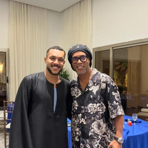 ويجز و رونالدينيو صورة من إنستقرام