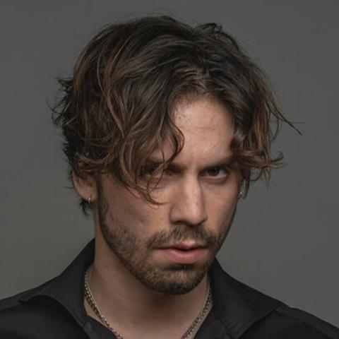 تارو أمير تكين &quot;كايا&quot; يغادر مسلسل الطائر الرفراف