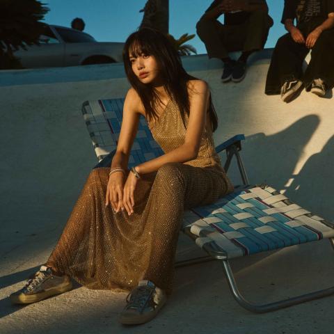 ليزا من بلاكبينك - صورة من حساب مجلة elleusa على إنستقرام