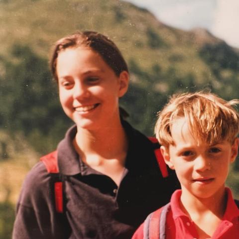 كيت ميدلتون و شقيقها الصغر جيمس - صورة من إنستقرام