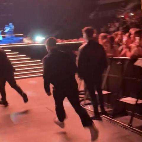 نيك جوناس - إكس