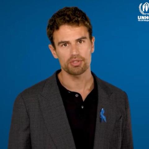 ثيو جيمس - إكس