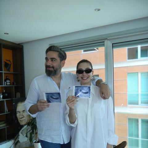 نسليهان أتاغول وزوجها قادير دوغلو - صورة من إنستقرام