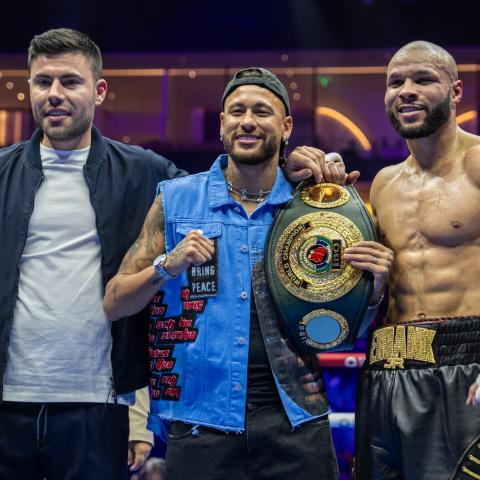 انطلاق موسم الرياض 2024 بنزال تاريخي