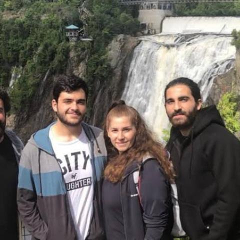 يارا صبري وعائلتها