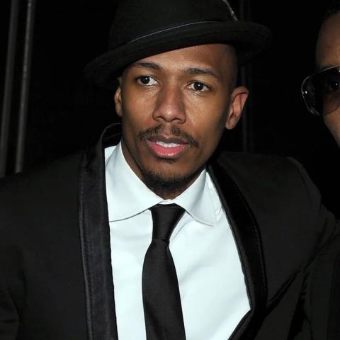 نيك كانون وديدي - فيسبوك