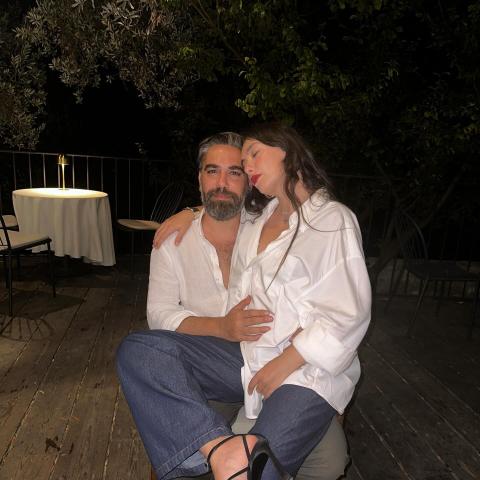 نسليهان أتاغول وزوجها قادير دوغلو - صورة من إنستقرام