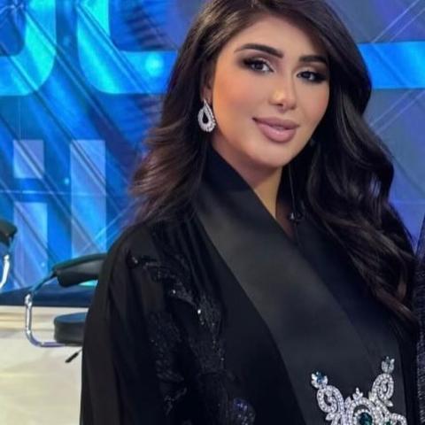 هنادي الكندري - صورة من السوشيال ميديا