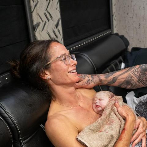 برانتلي غيلبرت مع زوجته - صورة من حسابه بانستقرام