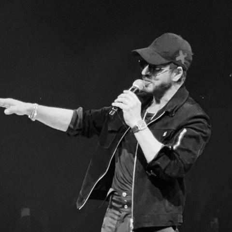 شاروخان - مصدر من اكس