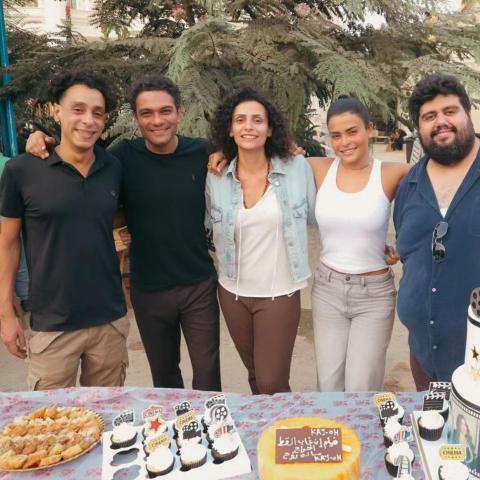 آسر ياسين وأسماء جلال يحتفلان بانطلاق تصوير  &quot;إن غاب القط&quot;