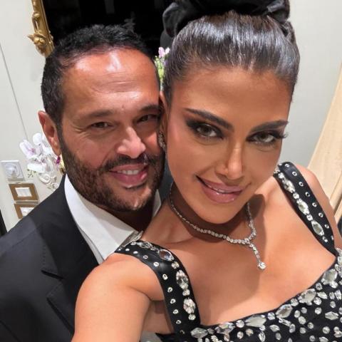 ريهام حجاج في إطلالة جديدة مع زوجها