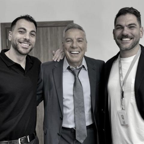 أولاد علي جابر يدعمونه في أول مباشر