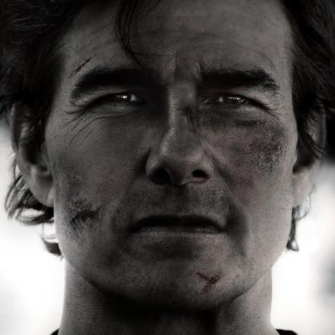 توم كروز - إكس