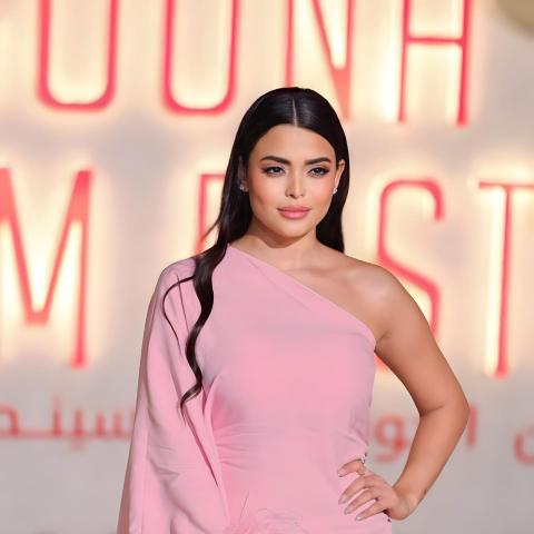 أسماء جلال - صورة من إنستقرام