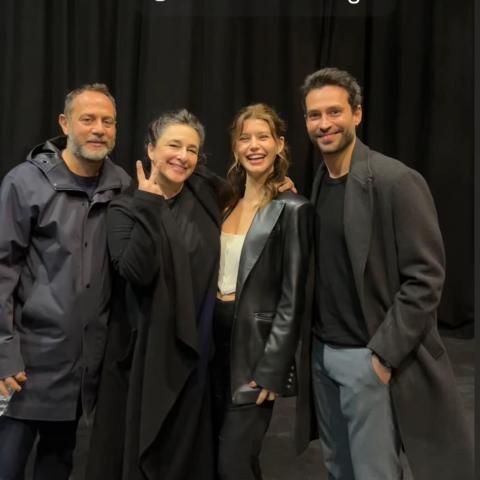 بيرين سات من كواليس مسرحية Muscat