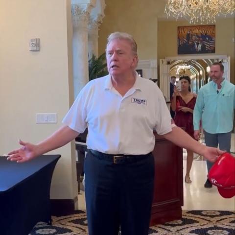 دونالد ترامب - إكس