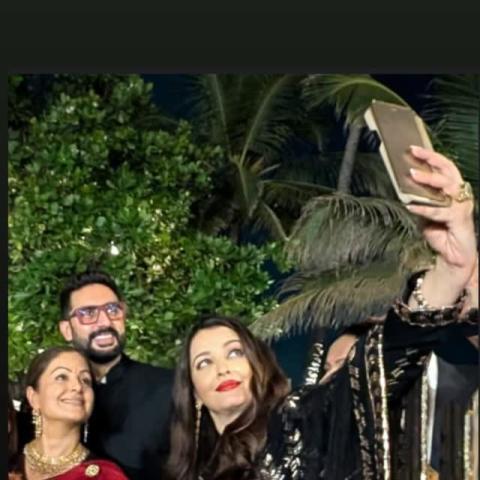 آيشوارايا راي و أبهيشيك باتشان - صورة من انستقرام