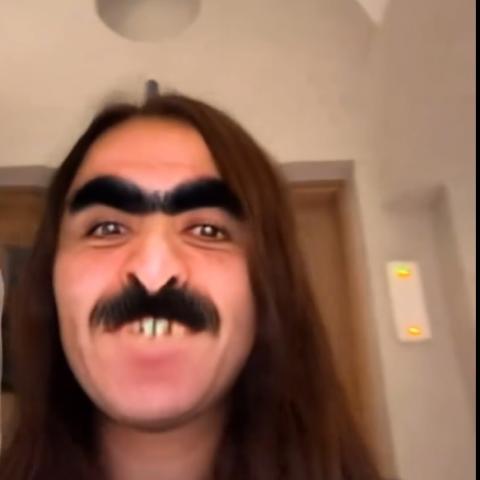 ياسمين عبد العزيز