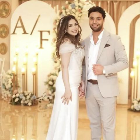 أحمد جمال يحتفل بخطوبته على فرح الموجي
