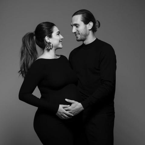 ميليسا أصلي باموق وزوجها يوسف يازجي - صورة من انستقرام