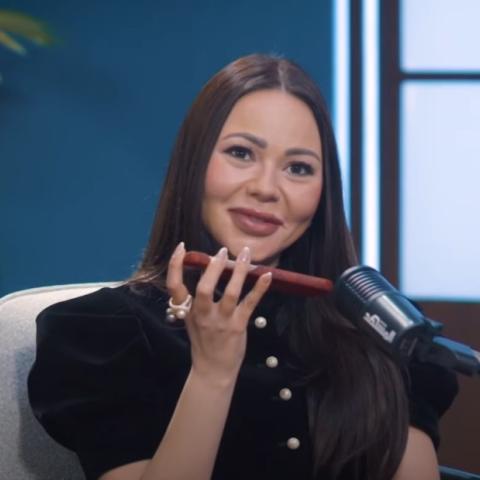 أسماء  إبراهيم - برنامج &quot;منا وفينا&quot;