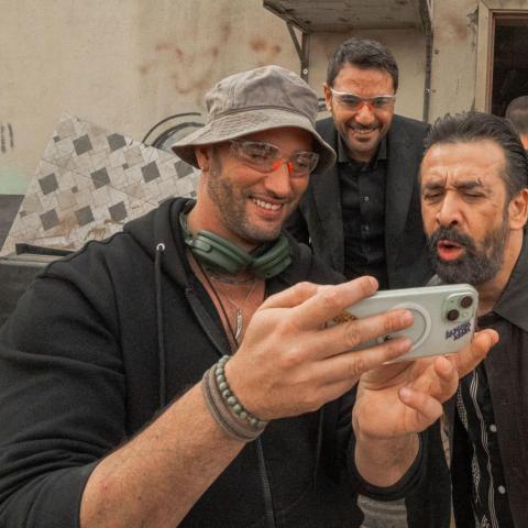 كريم عبدالعزيز و أحمد عز - The Seven Dogs