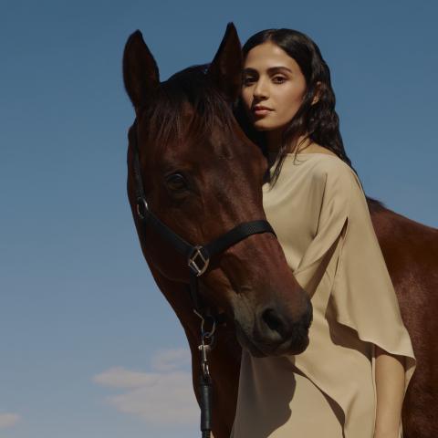 فيراغامو تطلق مجموعتها الرمضانية بحملة خاصة  الفارسة الإماراتية مروة الهاشمي