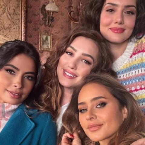 كندة علوش، نيللي كريم، روبي، و جيهان الشماشرجي