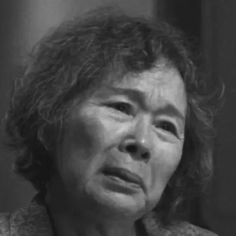 وفاة  لي جو-شيل عن عمر ناهز الـ 81 عاما - صورة معدلة