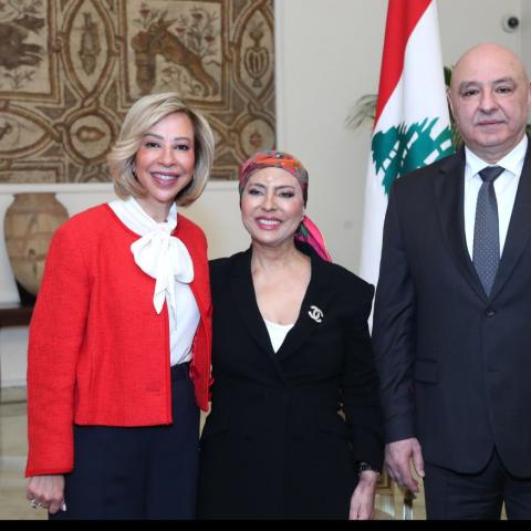 الرئيس جوزاف عون و السيدة الأولى نعمت عون يكرمان هدى شديد