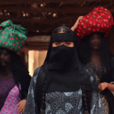 مسلسل شارع الأعشى الحلقة 1 - مصدر الصورة شاهد