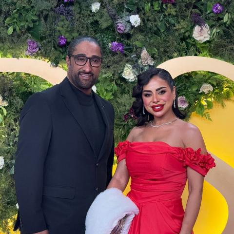 هند البلوشي برفقة زوجها - صورة معدلة