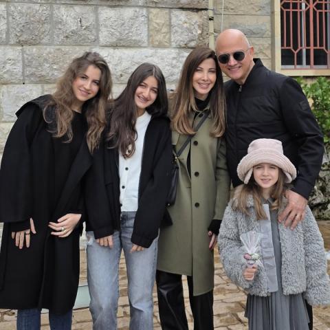 نجوم الفن يحتفلون بمناسبة أحد الشعانين 2025