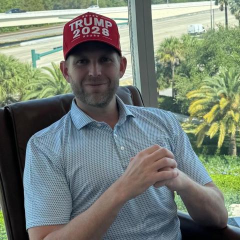 إيريك ترامب - إكس