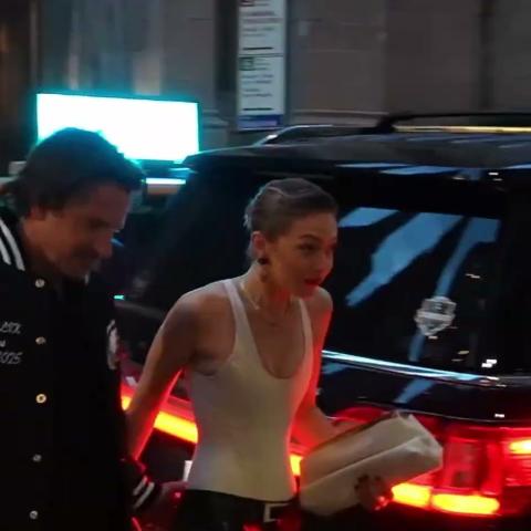 جيجي حديد Gigi Hadid في عيد ميلادها الـ30 مع برادلي كوبر Bradley Cooper