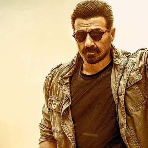 Jaat - سوني ديول