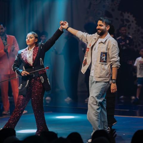 شجون الهاجري في مسرحية صنع في الكويت - مصدر الصورة إنستغرام