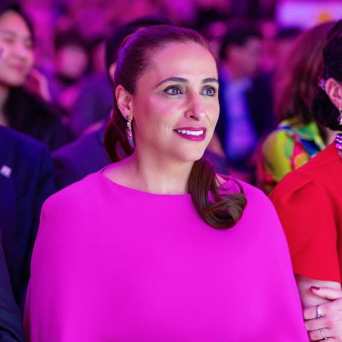 الشيخة بدور القاسمي بفستان من فالنتينو في حفل جوائز PublisHer Excellence 2025