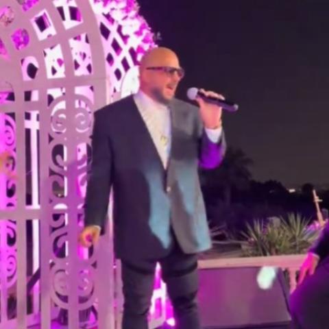 محمود العسيلي - صورة معدلة من السوشيال ميديا