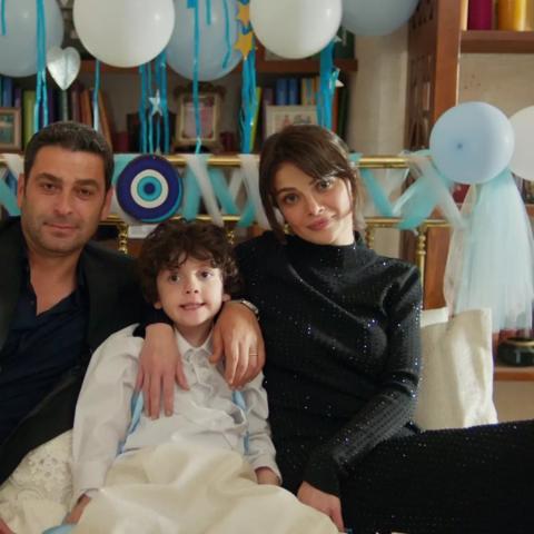 من حلقة المدينة البعيدة الأخيرة - صورة من موقع Kanal D  على الأنترنت