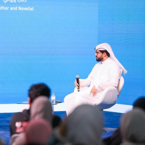 أسامة المسلم - صورة من الندوة في معرض أبوظبي للكتاب