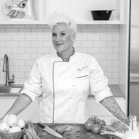 وفاة الشيف آن بوريل